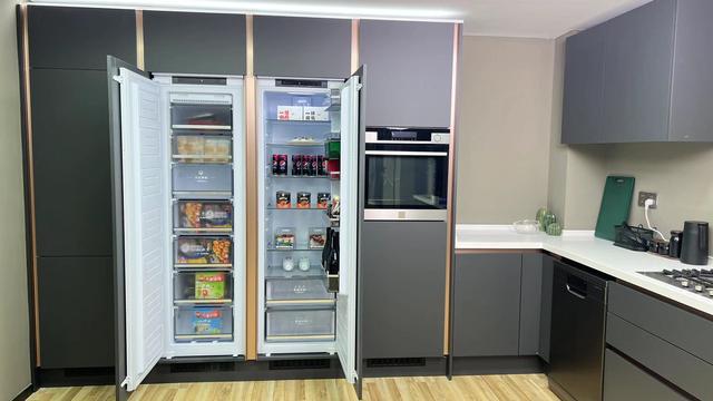 南：如何根据家庭需求选择合适的冰箱？爱游戏app体育2024年冰箱选购指(图3)