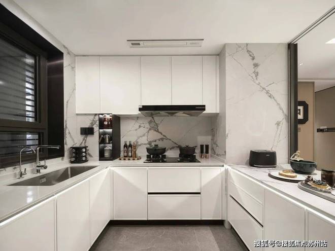 售楼处(华润)网站--上海房天下AYX爱游戏2024中環置地中心(图12)