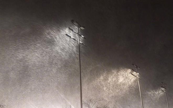 入华南急转式回暖春节前确定：染红一片爱游戏app入口新冷空气南下0度线深(图5)